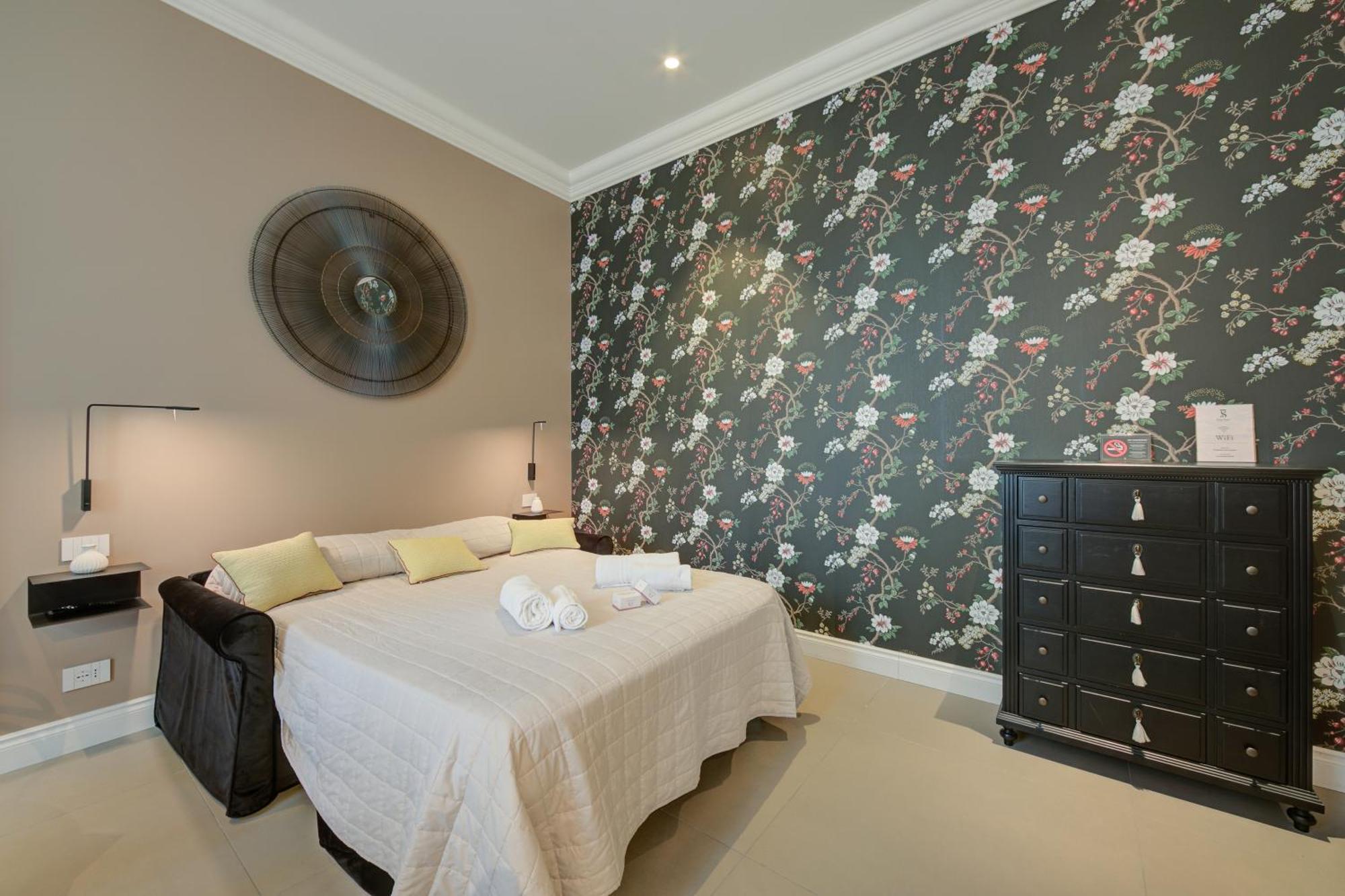 Seven Suites Apartments - Via Matteotti 178 圣雷默 外观 照片