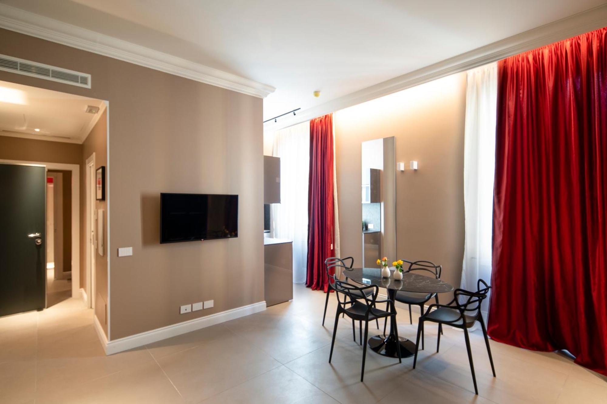Seven Suites Apartments - Via Matteotti 178 圣雷默 外观 照片