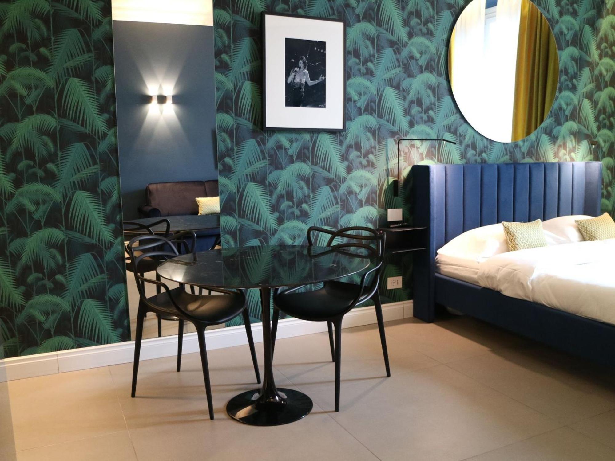Seven Suites Apartments - Via Matteotti 178 圣雷默 外观 照片